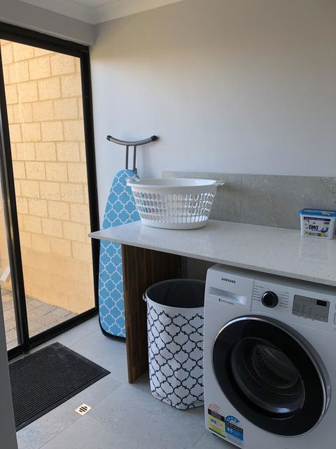 The Shak Kalbarri - Accommodation 4U 10