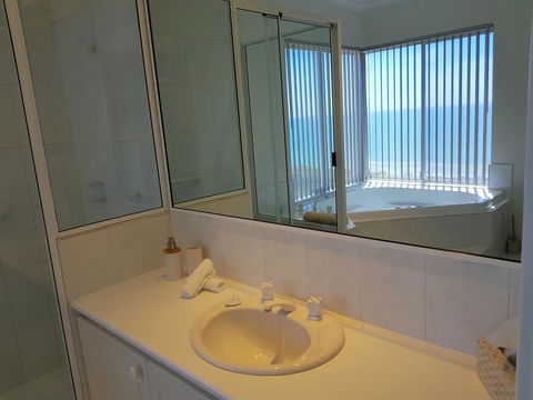 Caravel Beach House Mandurah - Accommodation 4U 13