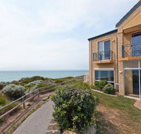 Caravel Beach House Mandurah - Accommodation 4U