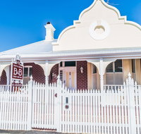 South Beach Bed  Breakfast - Accommodation 4U