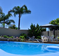 Palms Bed  Breakfast - Accommodation 4U