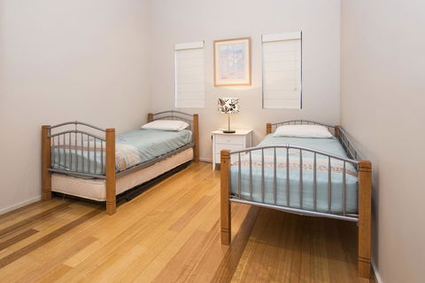12/26 Yallingup Beach Road - Accommodation 4U 9