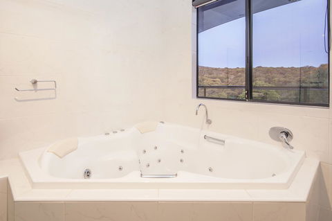 12/26 Yallingup Beach Road - Accommodation 4U 6