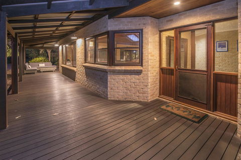 53 Martina Drive - Accommodation 4U 5
