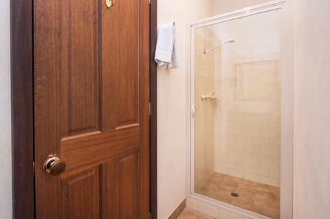 53 Martina Drive - Accommodation 4U 21