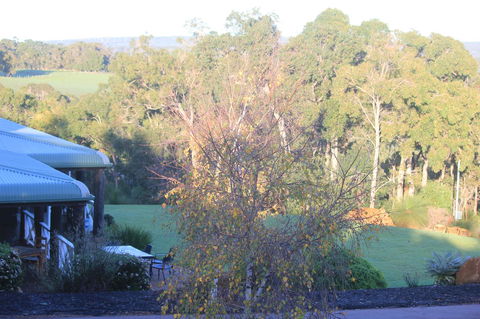 The Farmhouse - Accommodation 4U 17
