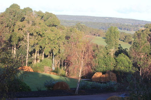 The Farmhouse - Accommodation 4U 11