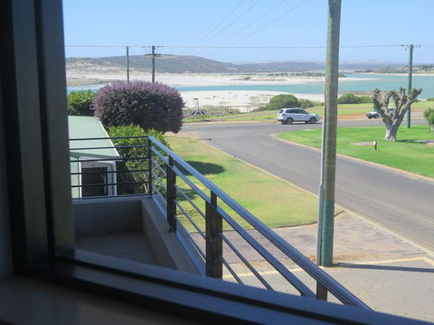 Kalbarri Riverfront Unit - Accommodation 4U 4