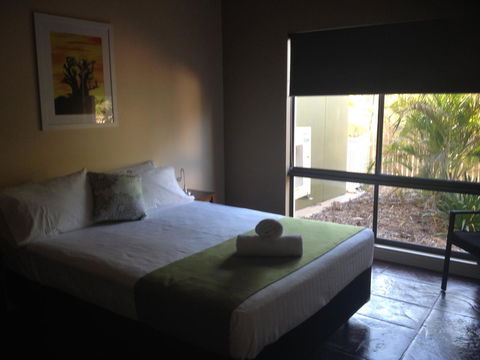 Breezes Apartments - Accommodation 4U 3