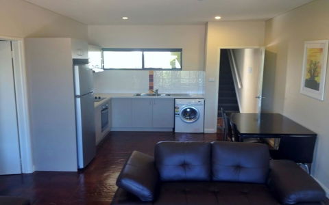Breezes Apartments - Accommodation 4U 9