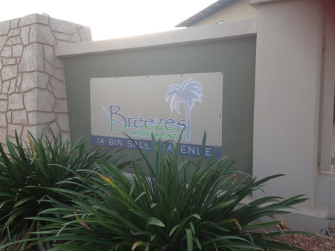 Breezes Apartments - Accommodation 4U 13