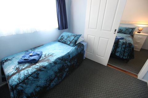 Jacaranda Guest House - Accommodation 4U 4