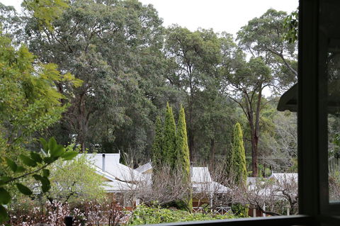 Two Sisters Chalets - Accommodation 4U 18