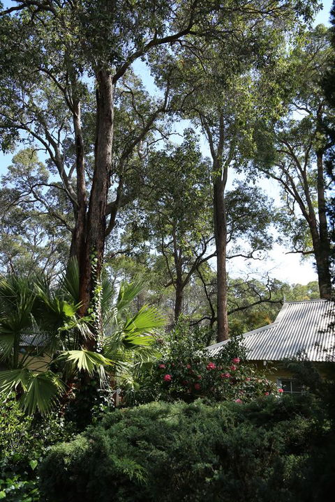 Two Sisters Chalets - Accommodation 4U 33