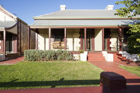 Fremantle Colonial Cottages - Accommodation 4U 32