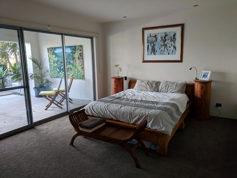Riverside Retreat - Accommodation 4U 9