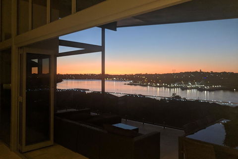 Riverside Retreat - Accommodation 4U 0