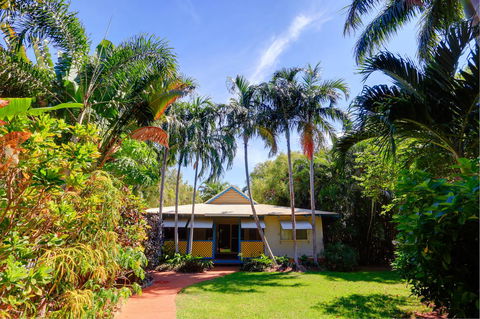 Habitat Resort - Accommodation 4U 1