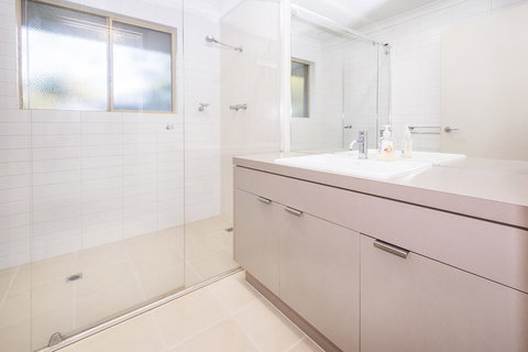 Boardwalk - Accommodation 4U 20