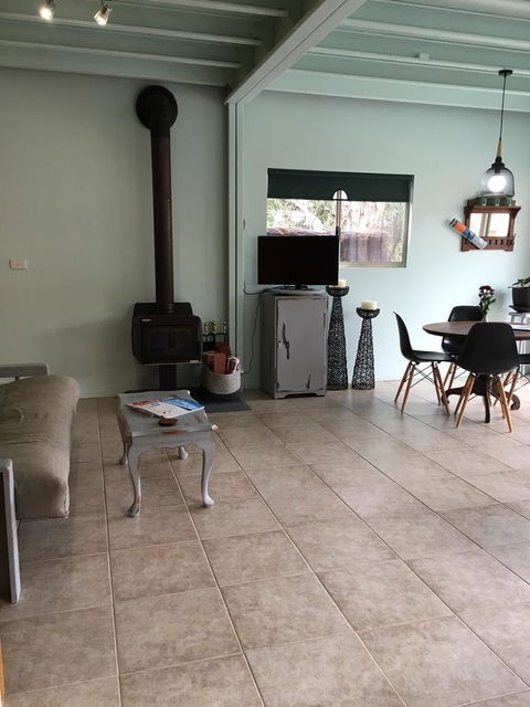 Dunsborough Barn Stay - Accommodation 4U 4