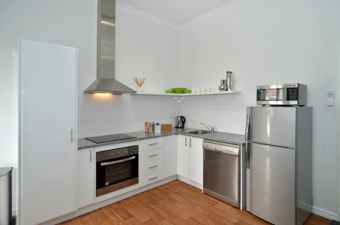 Albany Central Apartments - Accommodation 4U 4