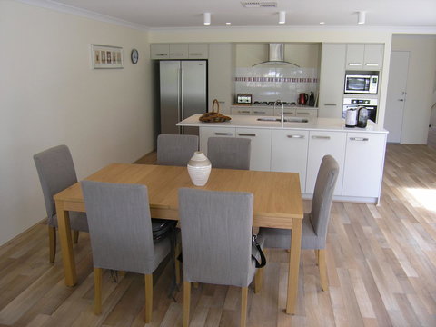 Swan Valley Townhouse - Accommodation 4U 14