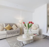 Perth Luxury City Apartment- Free Parking - Accommodation 4U