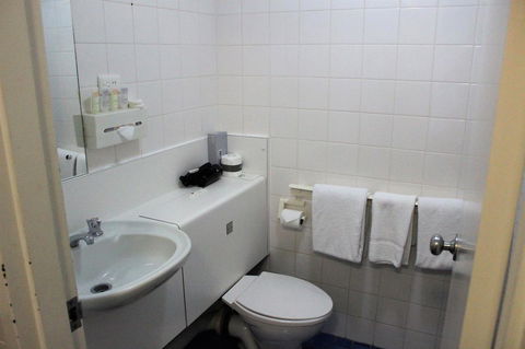 Atrium Hotel Mandurah - Accommodation 4U 6