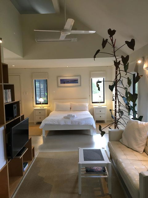 DESIGNER'S STUDIO - Accommodation 4U 0