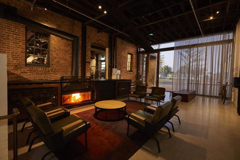 The Premier Mill Hotel - Accommodation 4U 0