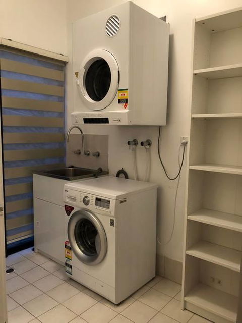 Highgate Modern Home (4 Mins To Perth City) - Accommodation 4U 15