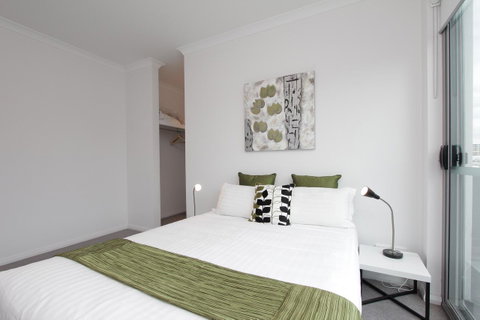 188 Apartments - Accommodation 4U 16