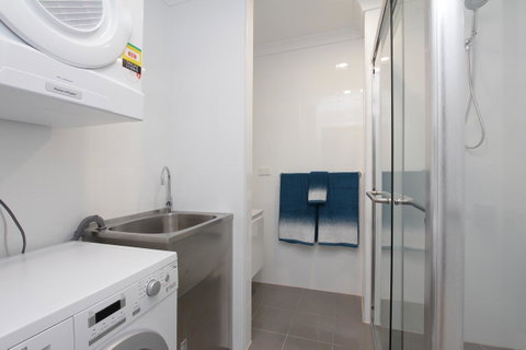 188 Apartments - Accommodation 4U 40