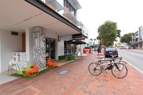 188 Apartments - Accommodation 4U 12
