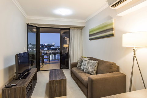 Dolphin Quay Apartments - Accommodation 4U 20