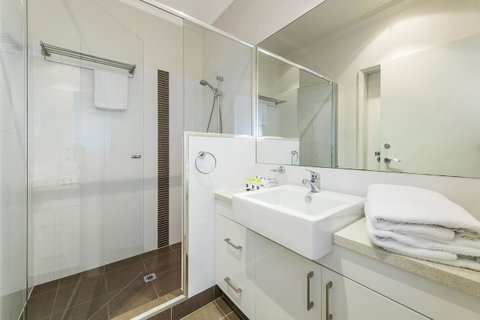Dolphin Quay Apartments - Accommodation 4U 42