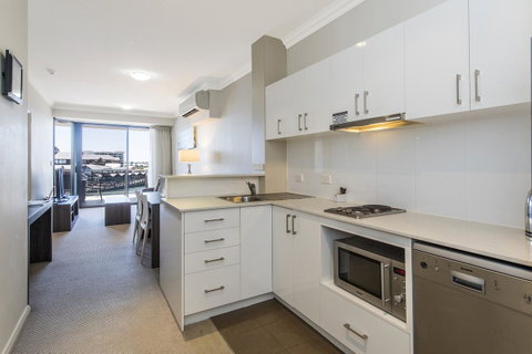 Dolphin Quay Apartments - Accommodation 4U 35