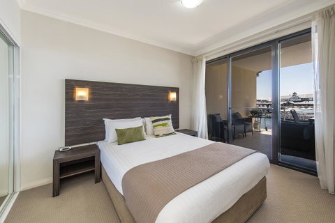 Dolphin Quay Apartments - Accommodation 4U 30