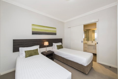 Dolphin Quay Apartments - Accommodation 4U 44