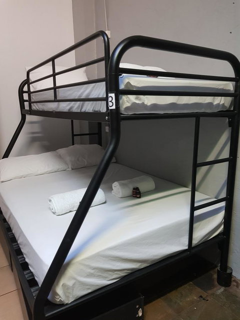 JJ's Backpackers - Accommodation 4U 24