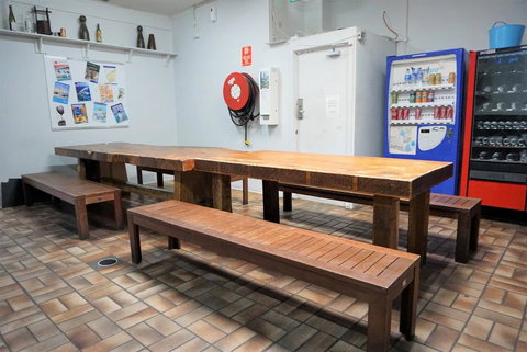 JJ's Backpackers - Accommodation 4U 1