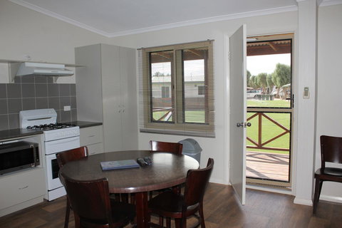 Ningaloo Coral Bay â€“ Bayview - Accommodation 4U 17