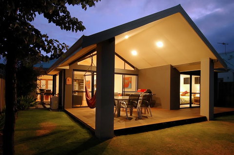 THE SANCTUARY LUXURY HOLIDAY HOME - Accommodation 4U 27