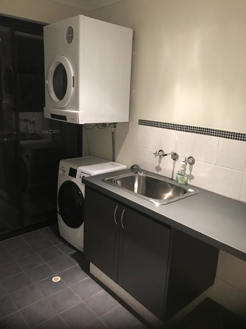 THE SANCTUARY LUXURY HOLIDAY HOME - Accommodation 4U 28