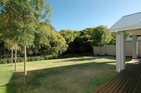 THE SANCTUARY LUXURY HOLIDAY HOME - Accommodation 4U 30