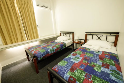 Perth City YHA - Accommodation 4U 18