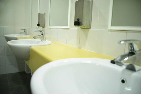 Perth City YHA - Accommodation 4U 15