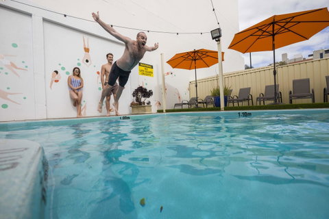 Perth City YHA - Accommodation 4U 1