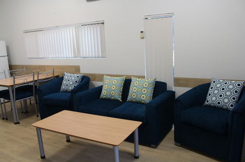 Mandurah Ocean Marina Chalets - Accommodation 4U 7
