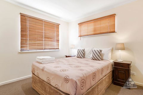 Dongara Tourist Park - Accommodation 4U 10